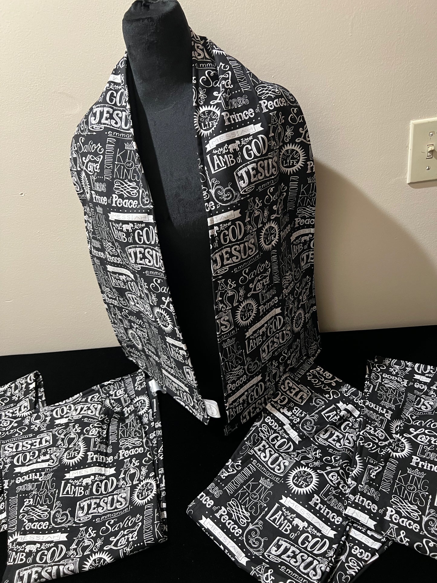 Machine washable scarf-like bib Chalkboard style Jesus fabric