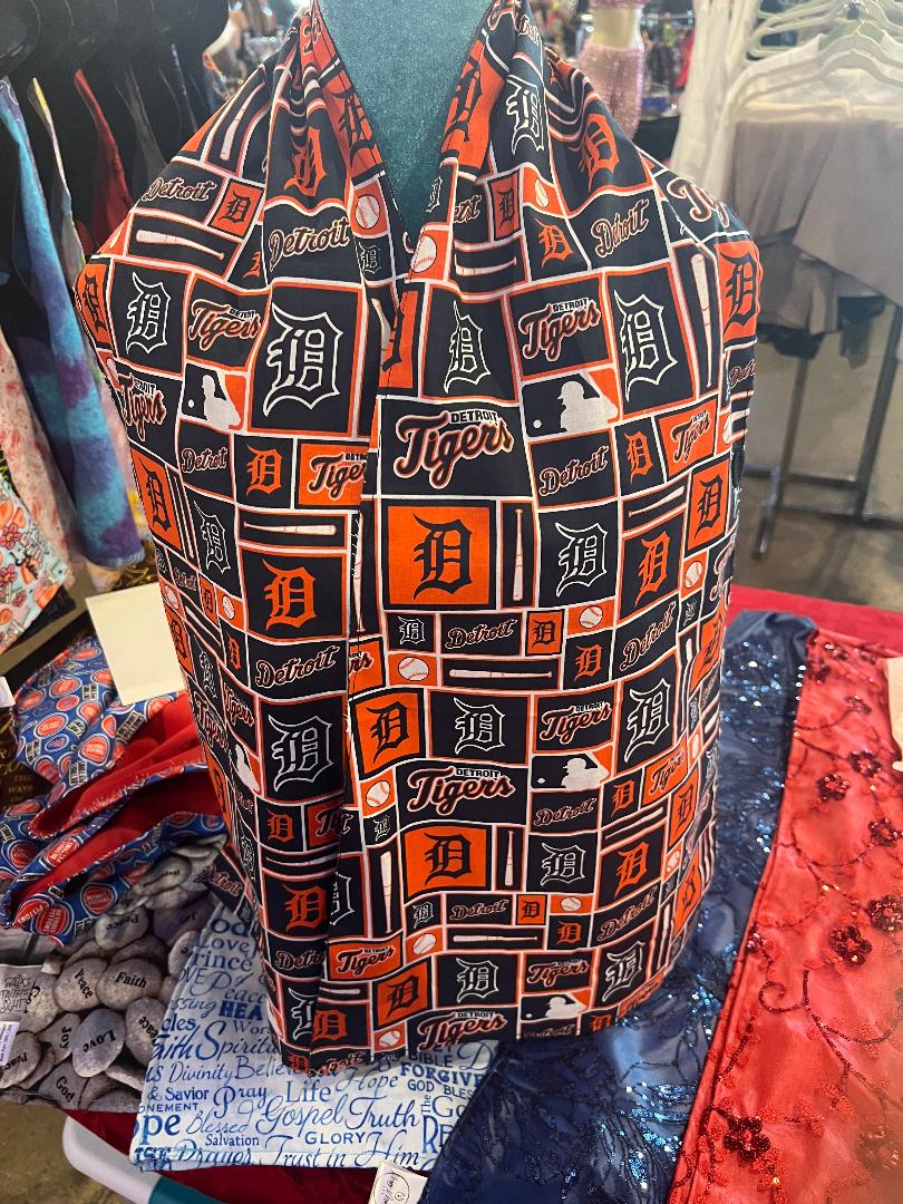 Custom, team pride MLB Detroit Tigers Retro fabric