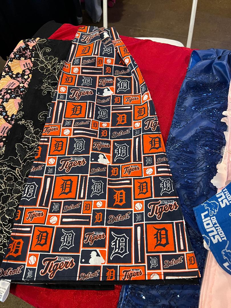 Custom, team pride MLB Detroit Tigers Retro fabric